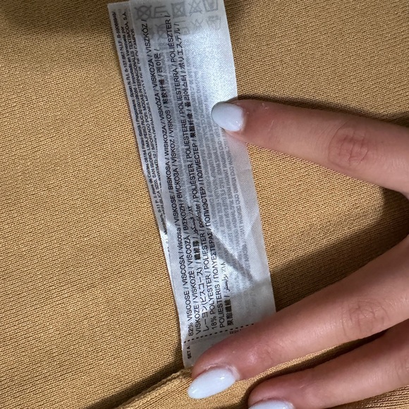 Mango - Picture 5 of 6